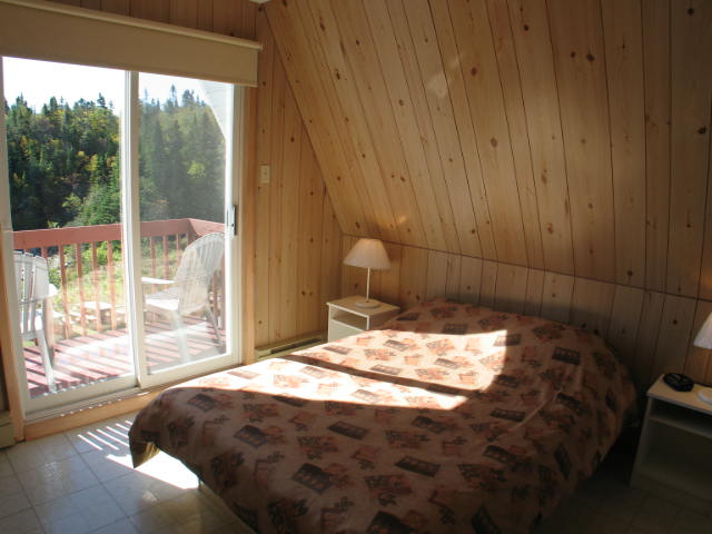 Chalets de lAnse-à-Jos | 46 Rue de la Réserve, Les Escoumins, QC G0T 1K0, Canada | Phone: (418) 233-2266