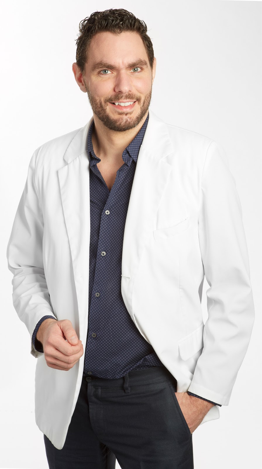 Familiprix - Ian-Philip Paul-Hus | 303 Boulevard de la Marine #102, Varennes, QC J3X 2G6, Canada | Phone: (450) 929-4994