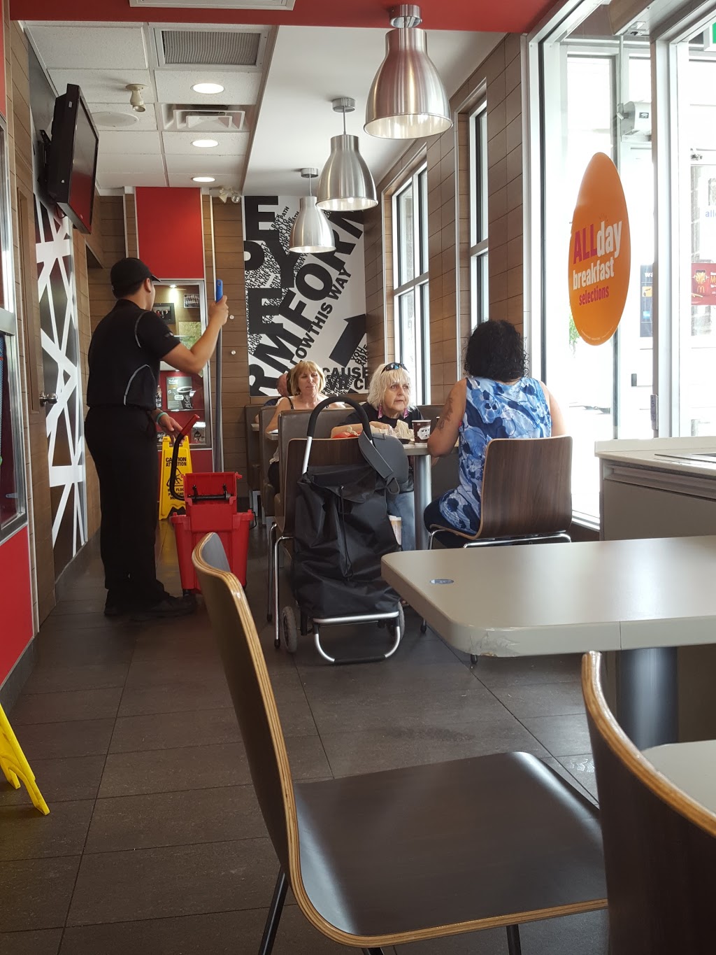 McDonalds | 833 McLeod Ave, Winnipeg, MB R2G 0Y4, Canada | Phone: (204) 949-5265
