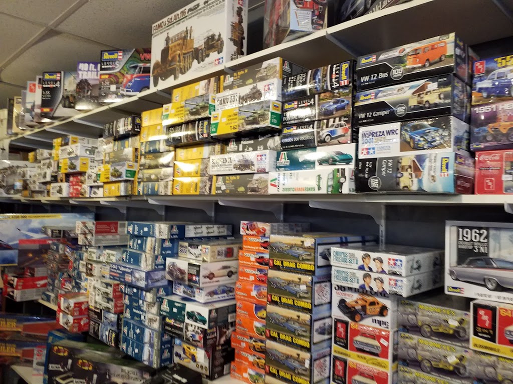 Nautilus Aquatics & Hobbies Supply Store | 6442 Quinpool Rd, Halifax, NS B3L 1A8, Canada | Phone: (902) 454-4296