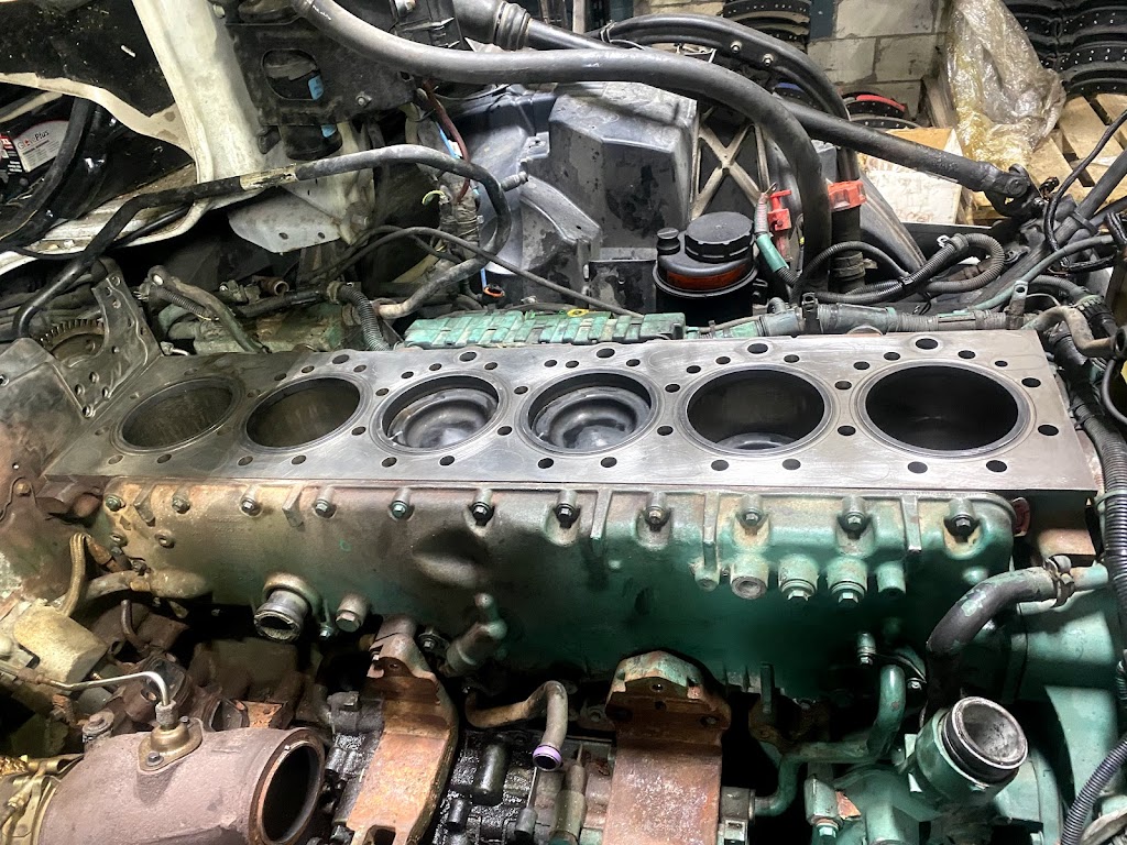 Diesel Repair Hub | 3 Alfred Kuehne Blvd, Brampton, ON L6T 4K3, Canada | Phone: (905) 790-1221