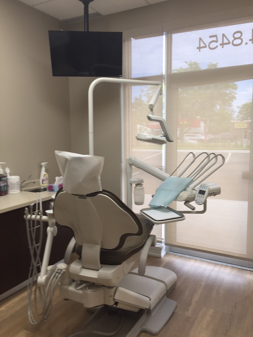 Dr. Irina Vlasic Prelovec- Speers Dental Centre | dentist | 225 Speers Rd #2, Oakville, ON L6K 0J4, Canada | 9058448454 OR +1 905-844-8454