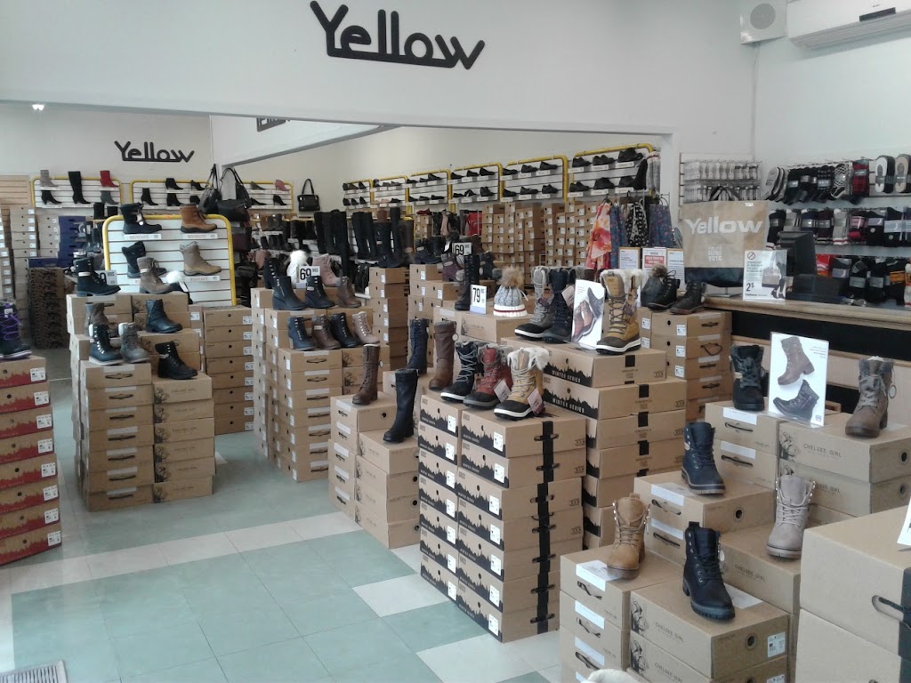 Chaussures Yellow | 275 Rue John Nairne, La Malbaie, QC G5A 1S8, Canada | Phone: (418) 665-0088