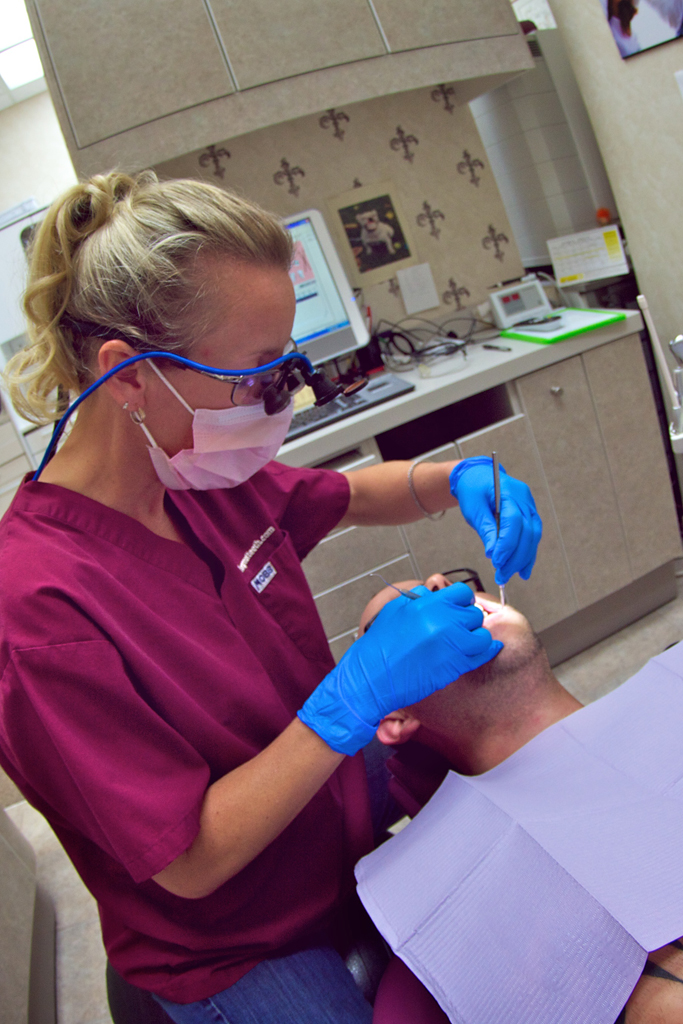EJC Dentistry | 118 Stinson St, Hamilton, ON L8N 1S5, Canada | Phone: (905) 522-1188