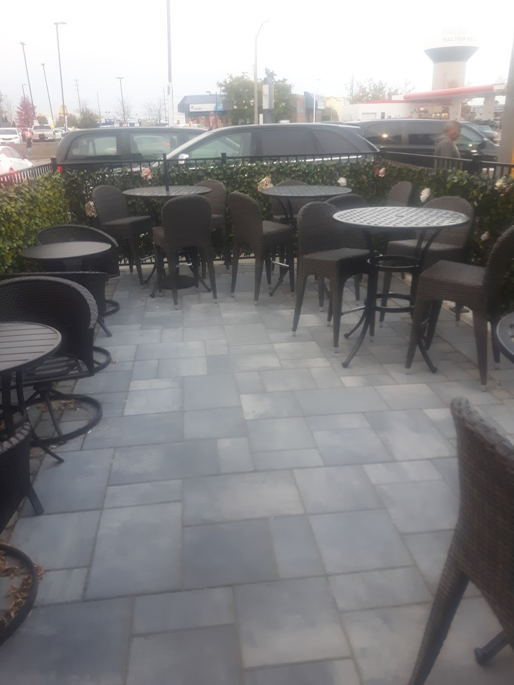 The Pickled Piper Bar & Grill | 210 Guelph St, Georgetown, ON L7G 4A9, Canada | Phone: (905) 877-1848