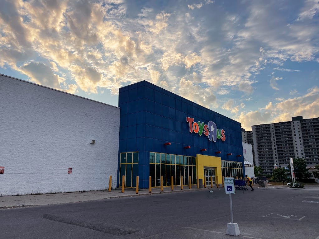 Toys"R"Us | 419 Fairway Rd S, Kitchener, ON N2C 1X4, Canada | Phone: (519) 894-8697