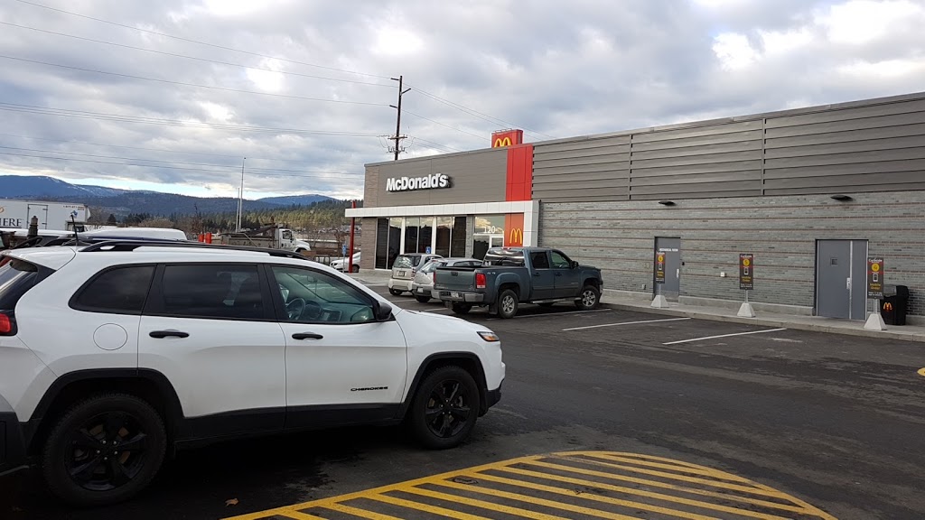 McDonalds | 120 Old Vernon Rd, Kelowna, BC V1X 4R2, Canada | Phone: (250) 491-3341