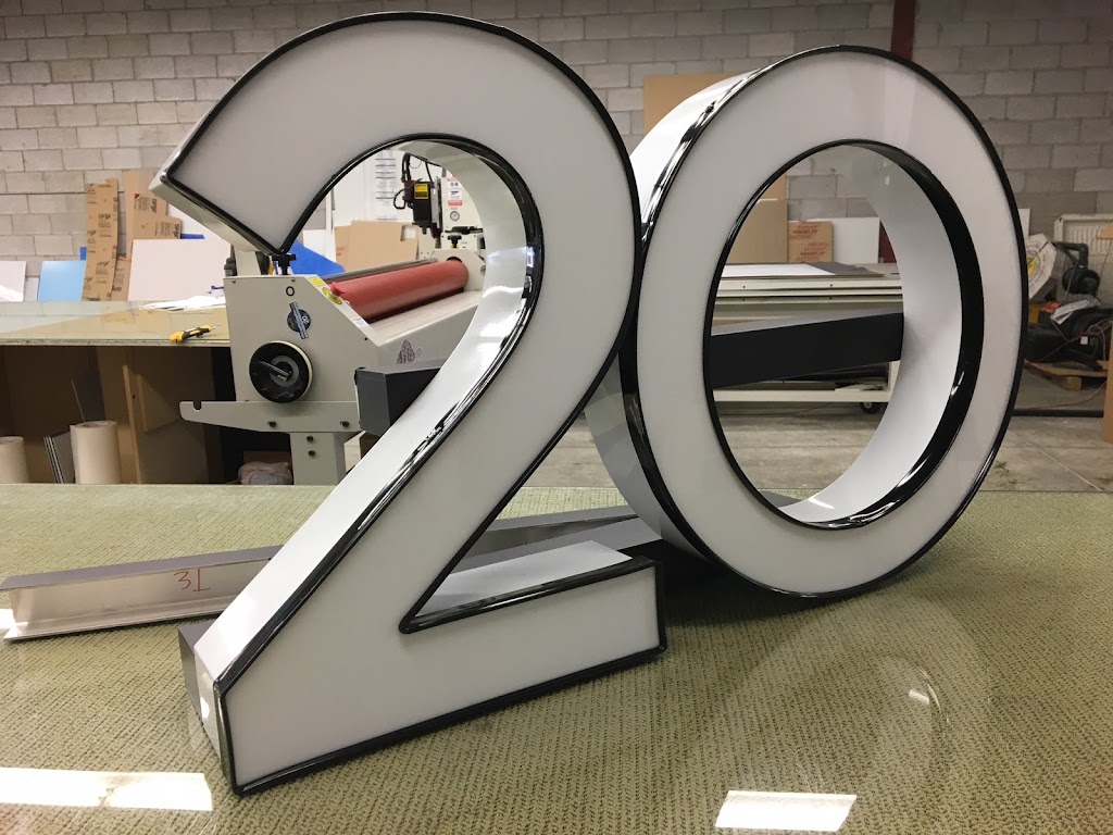 DixieSigns.ca | 6200 Dixie Rd, Mississauga, ON L5T 2E1, Canada | Phone: (905) 564-0010