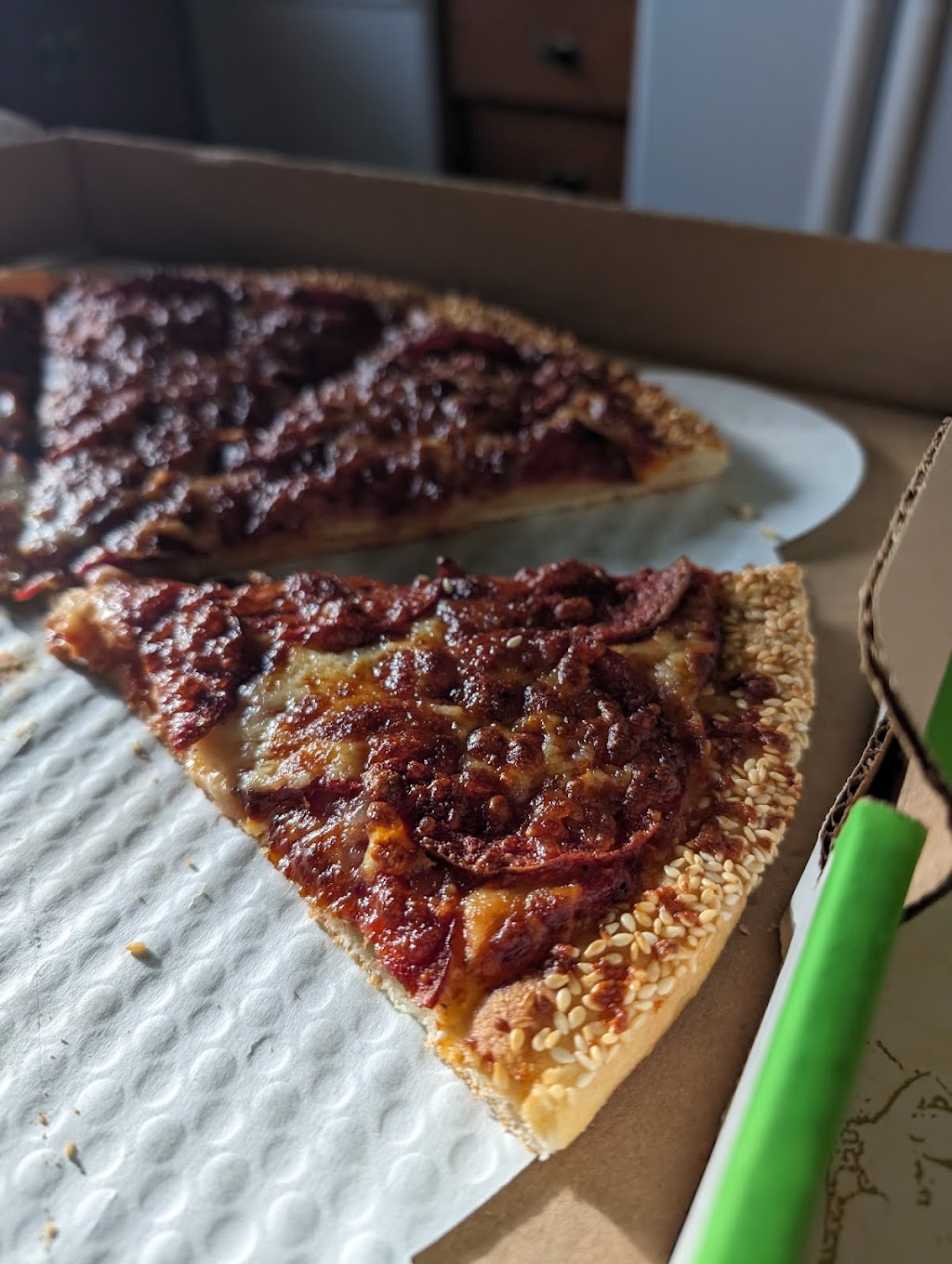 Red Swan Pizza | 4610 56 St Unit 104, Wetaskiwin, AB T9A 3M5, Canada | Phone: (780) 312-7484