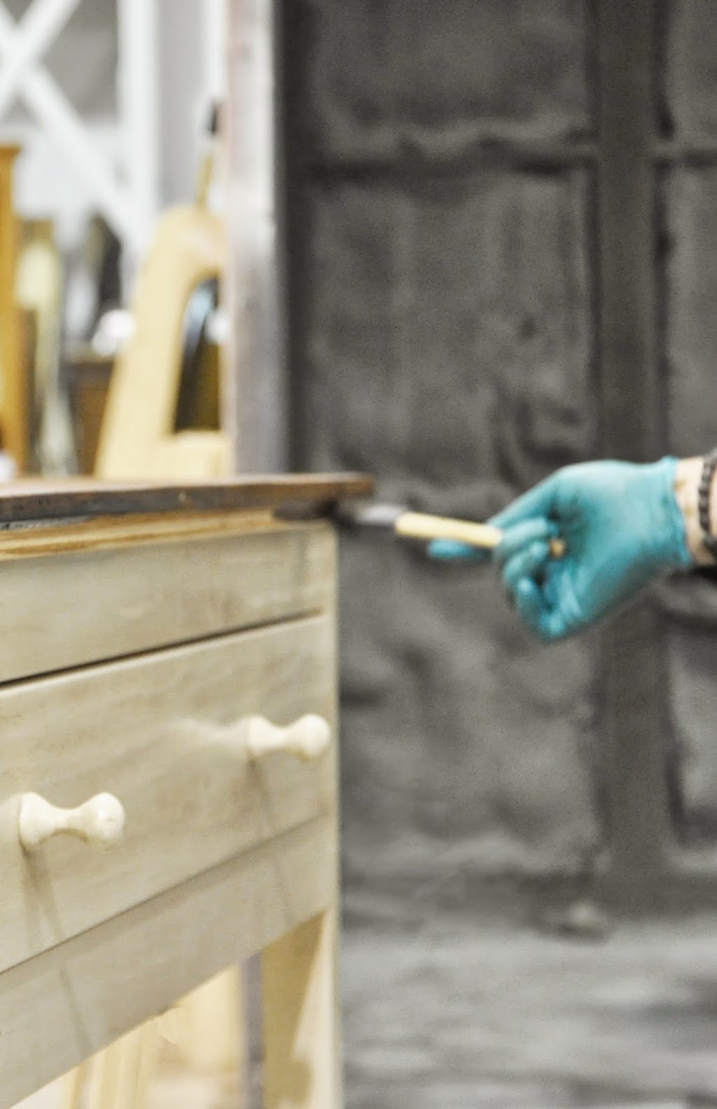 The Emporium - Finishing Shop | 2000 Thurston Dr #17, Ottawa, ON K1G 4K7, Canada | Phone: (613) 737-3644