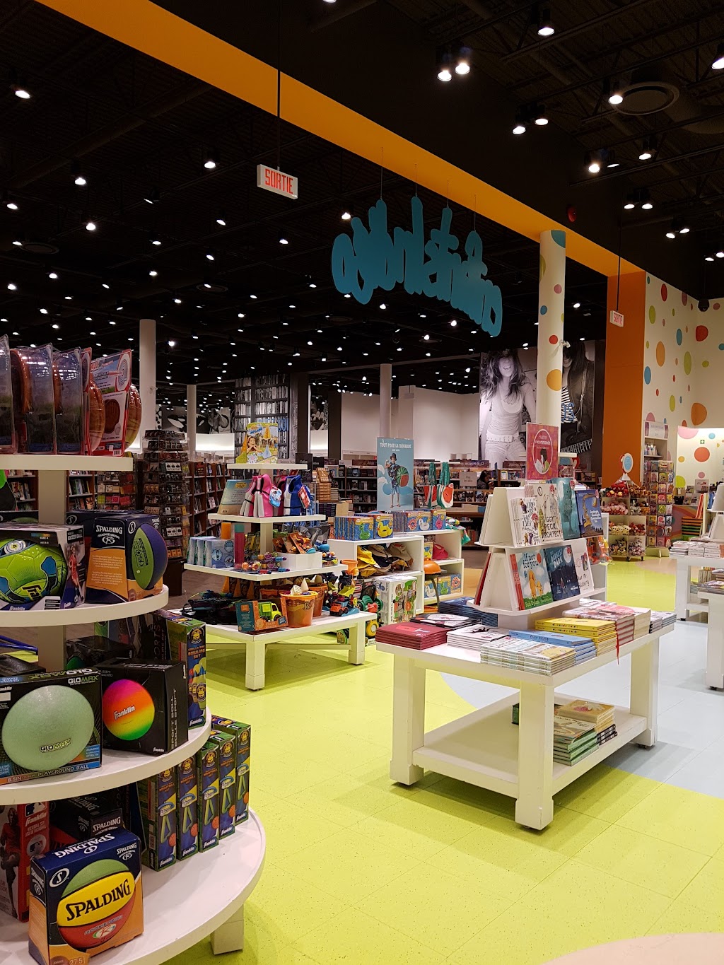 Indigo | 900 Le, Blvd le Corbusier, Laval, QC H7N 0A9, Canada | Phone: (450) 686-4801