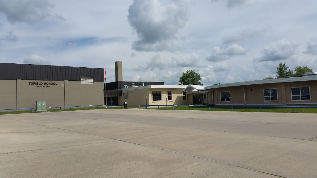Tofield School | 4824 58 Ave, Tofield, AB T0B 4J0, Canada | Phone: (780) 662-3133