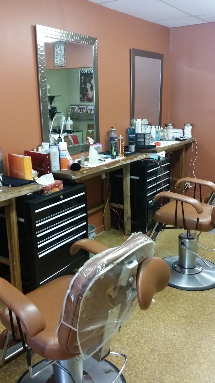 Georgian Hairstyling | 21 Coldwater Rd, Coldwater, ON L0K 1E0, Canada | Phone: (705) 686-3440
