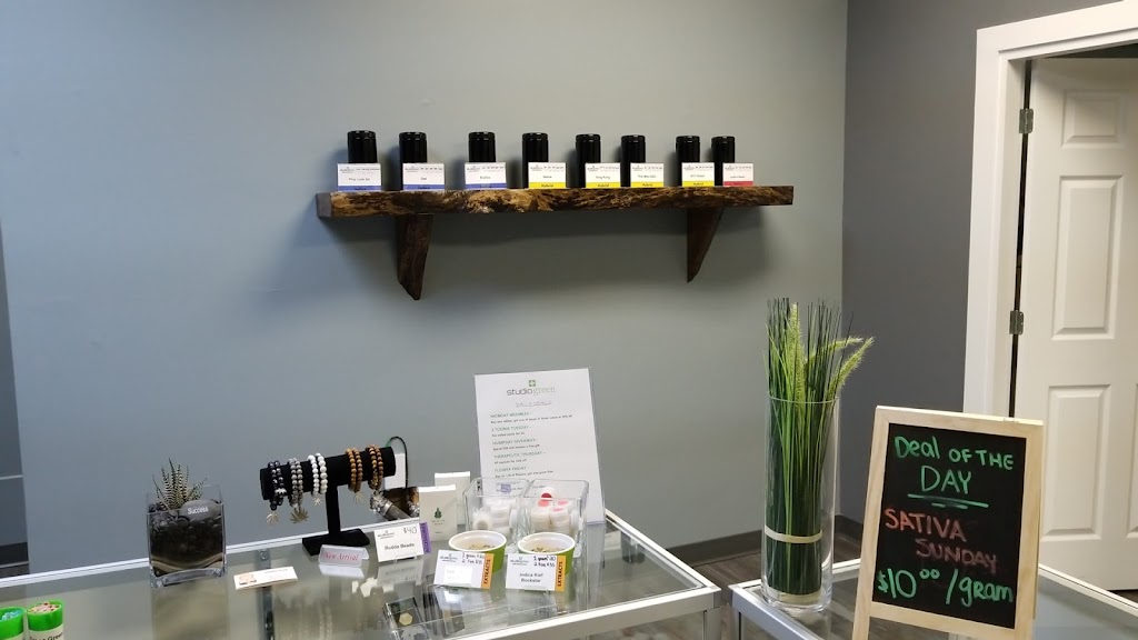 WeVape Abbotsford | 2497 Clearbrook Rd #1, Abbotsford, BC V2T 2Y3, Canada | Phone: (604) 744-0780