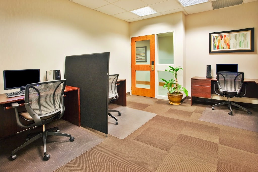 Holiday Inn & Suites | 101 Kanata Ave, Kanata, ON K2T 1E6, Canada | Phone: (613) 271-3057