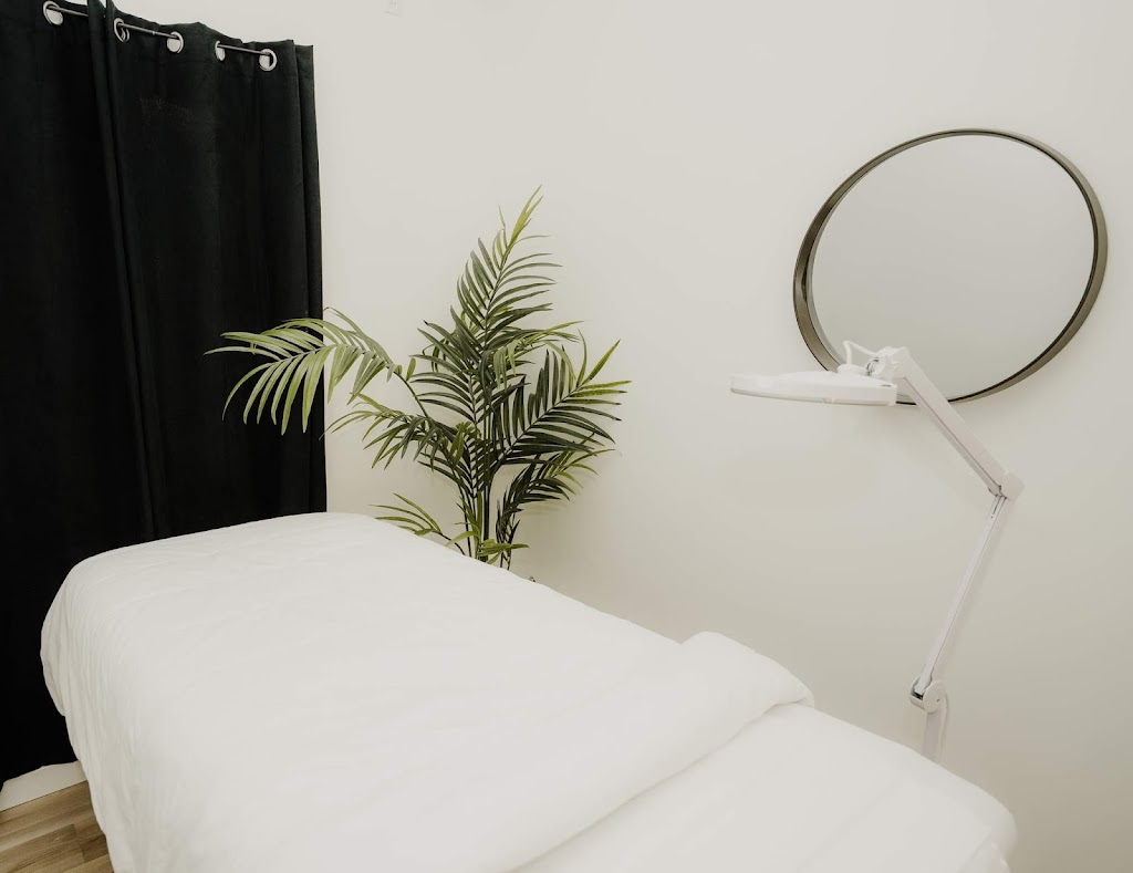 Esthetique Lisa Pelley-Belliveau Spa | 2015a Chemin Ste Angélique, Saint-Lazare, QC J7T 2Y5, Canada | Phone: (514) 773-5241