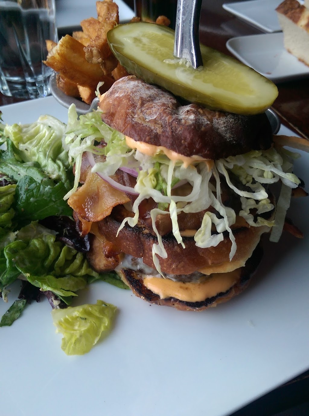 Absinthe | 1208 Wellington St W, Ottawa, ON K1Y 2Z7, Canada | Phone: (613) 761-1138