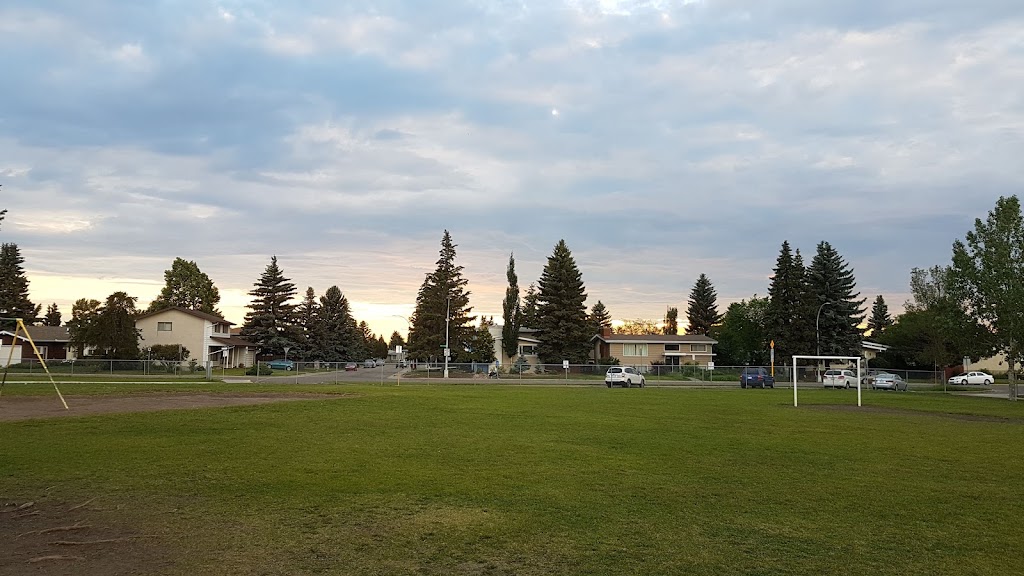 Greenfield Community League | Greenfield Park, 3803 114 St NW, Edmonton, AB T6J 1M3, Canada | Phone: (780) 435-7833