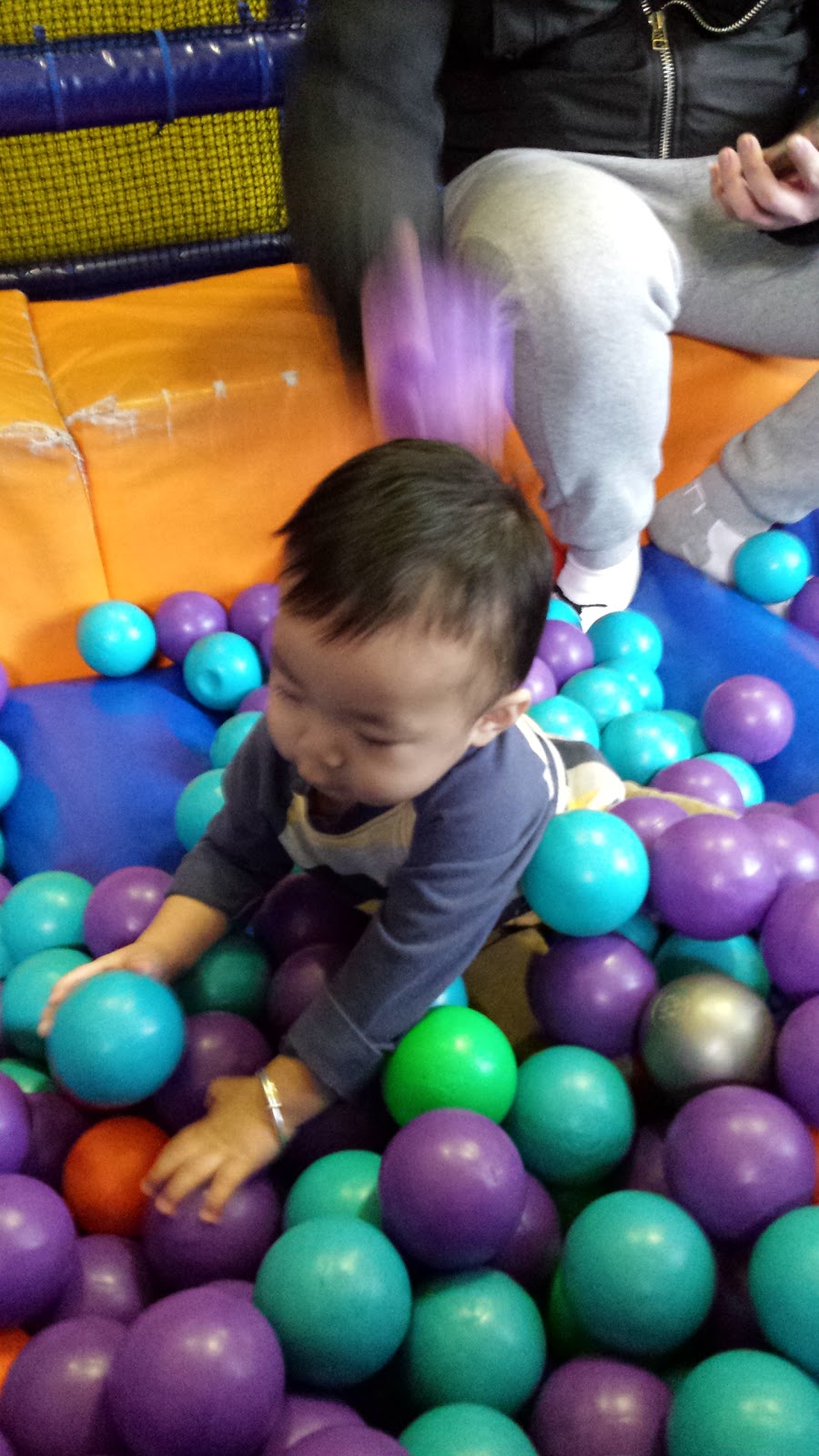 Markham Busy Buddies Indoor Playground | 114 Anderson Ave, Markham, ON L6E 1A5, Canada | Phone: (905) 201-0409