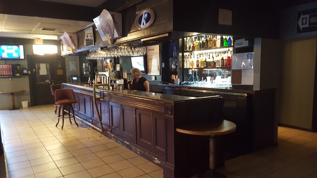 Roadhouse Pub | 5325 Trans-Canada Hwy, Duncan, BC V9L 5J2, Canada | Phone: (250) 597-1828