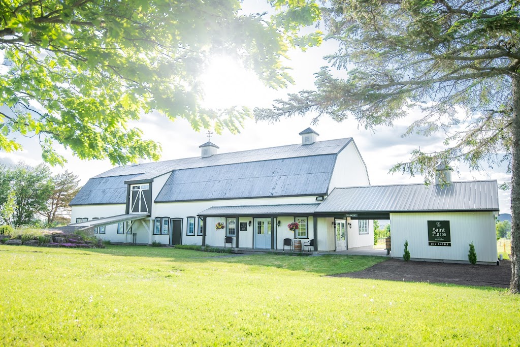 Saint Pierre Le Vignoble | 1007 Chem. Royal, Saint-Pierre, QC G0A 4E0, Canada | Phone: (418) 991-1007