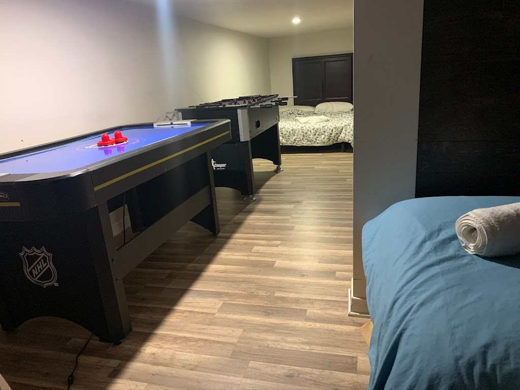 Demian Guard Cabin | 159 Chem. des Pionniers, Labelle, QC J0T 1H0, Canada | Phone: (514) 594-5918
