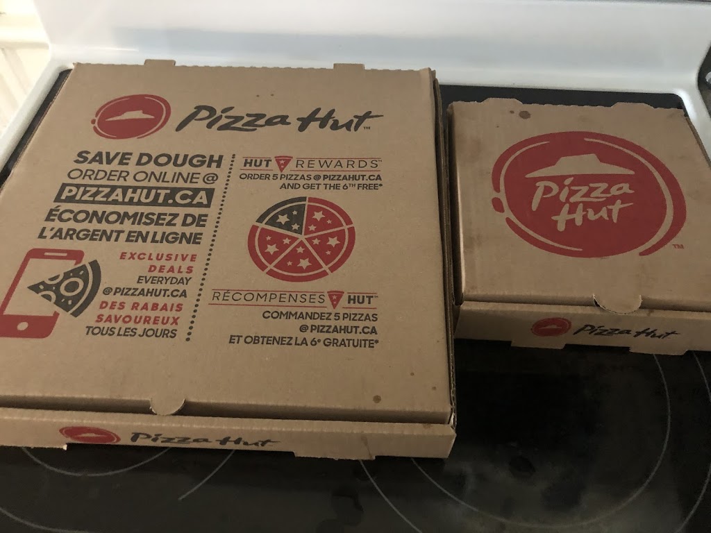 Pizza Hut Penetanguishene | 61 Main St, Penetanguishene, ON L9M 1S8, Canada | Phone: (705) 540-9440