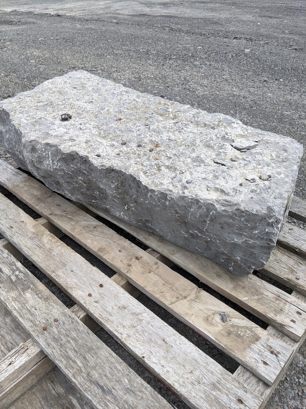 Mian Farm Supply | 679 Lyle St, Grafton, ON K0K 2G0, Canada | Phone: (613) 243-6647