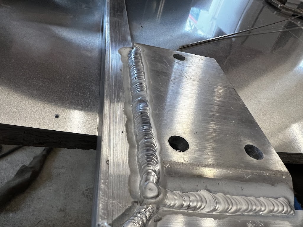 Le roy du ratchet inc. | 3750 Rue Télesphore, Terrebonne, QC J6Y 1C2, Canada | Phone: (514) 660-9110