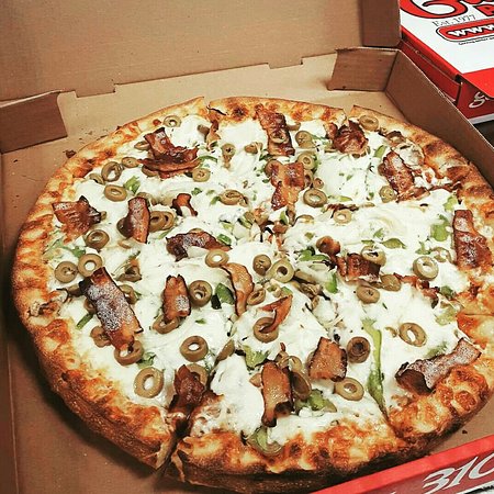 Gabriel Pizza | 4772 Bank St, Gloucester, ON K1T 3W7, Canada | Phone: (613) 319-7777