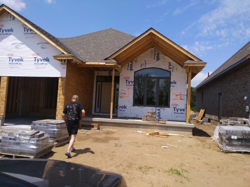 Southgrove Heights Subdivision | 24530 Saxton Rd, Strathroy, ON N7G 3H4, Canada | Phone: (226) 785-1719