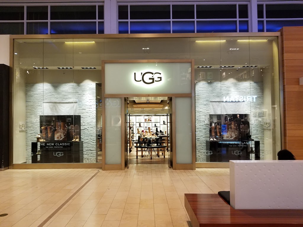 ugg stores in toronto
