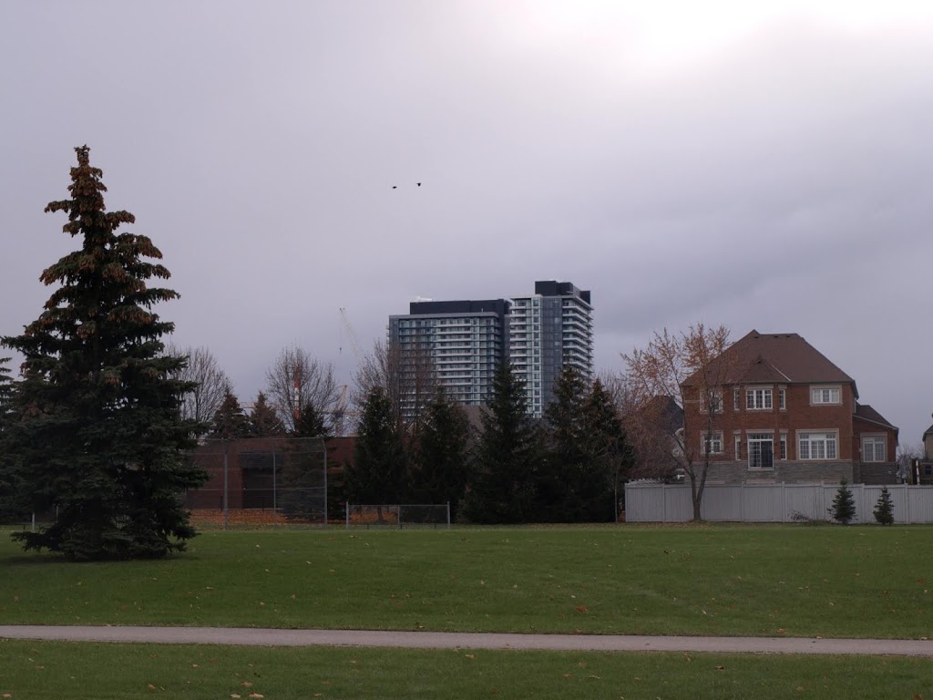 Forest Hill Park | 4995 Forest Hill Dr, Mississauga, ON L5M 5A7, Canada | Phone: (905) 615-4100