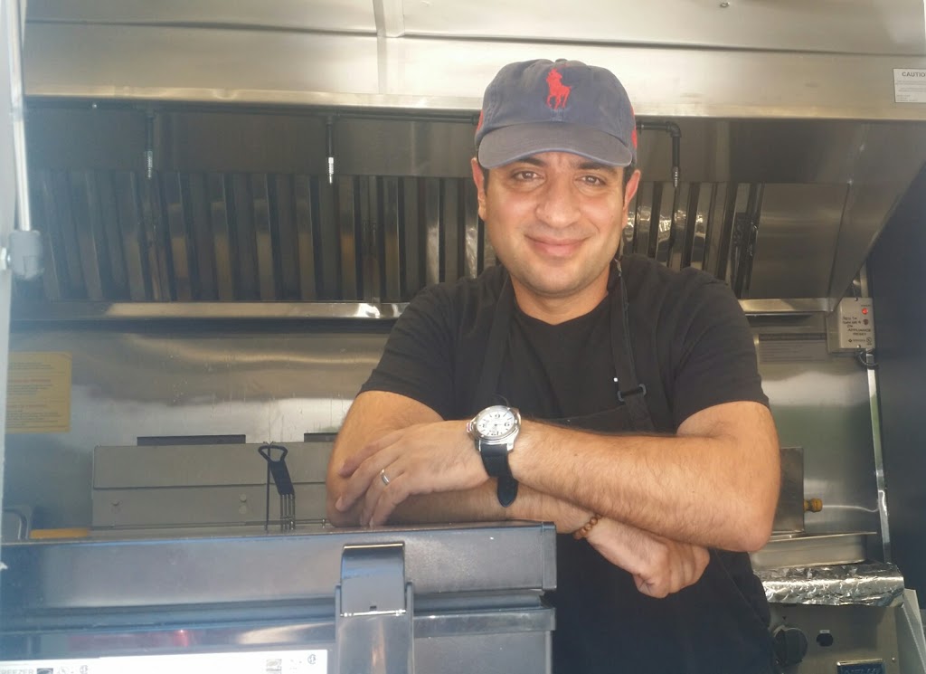 Falafel On Wheels | 1649 Montreal Rd, Gloucester, ON K1J 6N6, Canada | Phone: (613) 415-6544