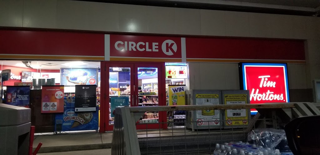 Esso | 415 King St N, Waterloo, ON N2J 2Z4, Canada | Phone: (519) 279-0380