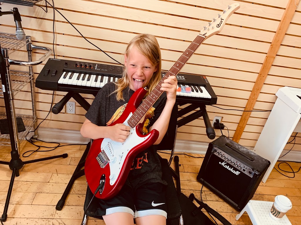 Elite Music Academy - Don Mills & Lawrence | Online Music Classe | electronics store | 895 Lawrence Ave E Suite 206, North York, ON M3C 3L2, Canada | 4164065355 OR +1 416-406-5355