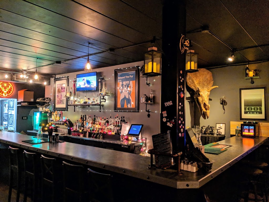 BLAKBAR Tavern | 10762 82 Ave NW, Edmonton, AB T6E 2A8, Canada