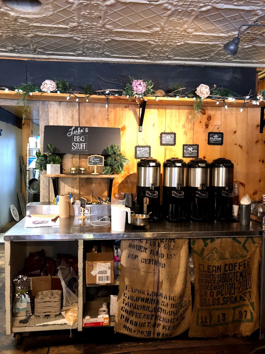 Lukes European Style Market | 29 Main St E, Athens, ON K0E 1B0, Canada | Phone: (613) 924-1844