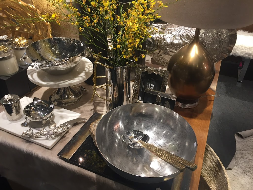 Da Vincis Home | 1461 Bellevue Ave, West Vancouver, BC V7T 1C3, Canada | Phone: (604) 921-3344