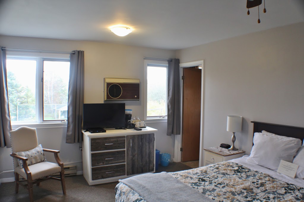 Roselawn Lodging Ltd | 32 Main St, Wolfville, NS B4P 1B7, Canada | Phone: (902) 542-3420