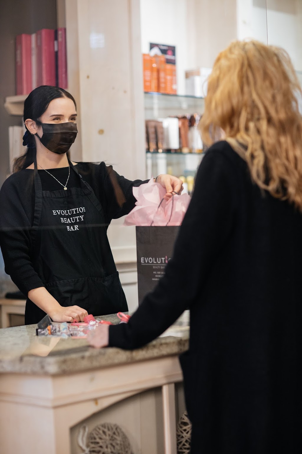 Evolution Beauty Bar | 2970 King George Blvd #11, Surrey, BC V4P 0E6, Canada | Phone: (604) 542-4782