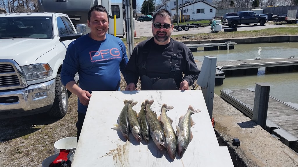 Coopers Marina | 1226-1228 Front Rd N, Amherstburg, ON N9V 3R3, Canada | Phone: (519) 736-2067