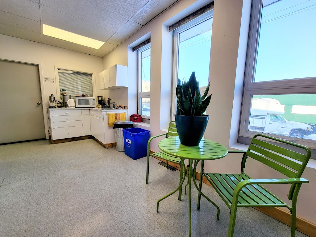 The Annex | Pincher Creek | 753 Kettles St, Pincher Creek, AB T0K 1W0, Canada | Phone: (403) 339-4875