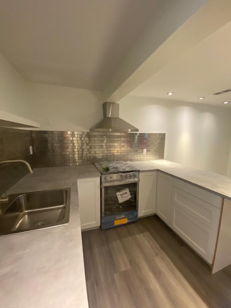 Renokimi Home Renovation | 71 Sisman Ave, Aurora, ON L4G 6S2, Canada | Phone: (438) 924-4791