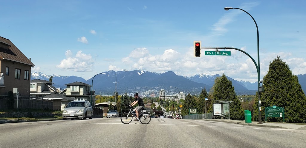 Kensington Park | 5175 Dumfries St, Vancouver, BC V5P 3A2, Canada | Phone: (604) 718-6200