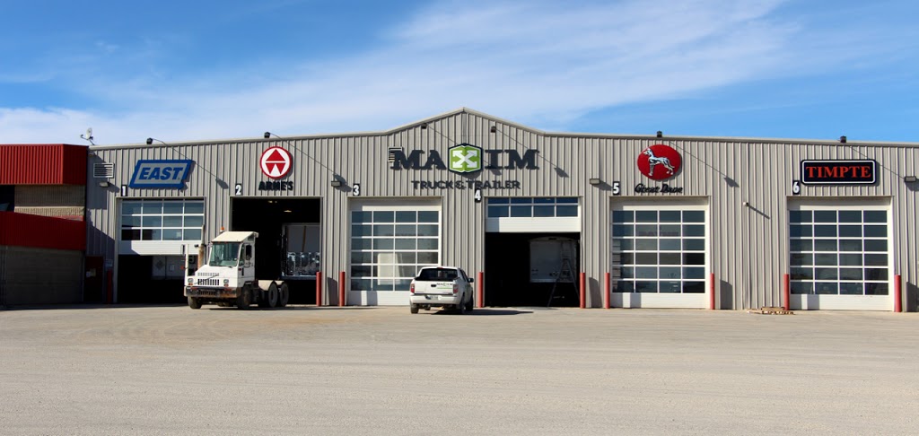 Maxim Truck & Trailer - Winnipeg Trailers | 580 Oak Point Hwy, Winnipeg, MB R3C 2E6, Canada | Phone: (204) 790-6500