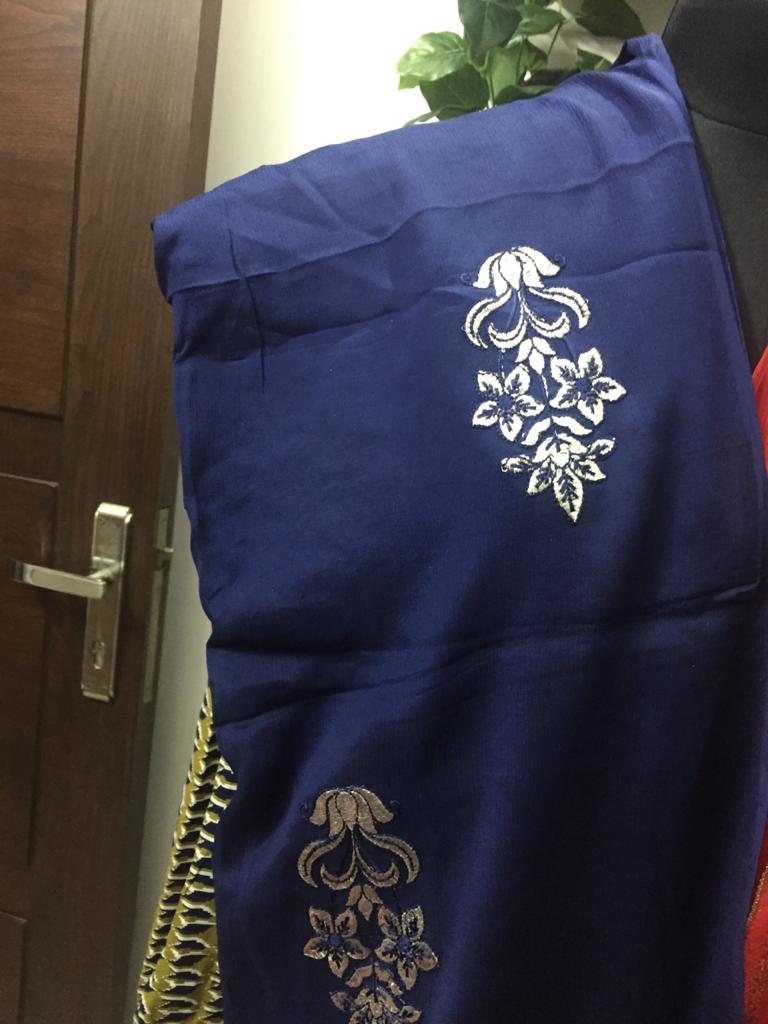 Renu and sarika clothing | 105-3555 Derry Rd E, Mississauga, ON L4T 1B2, Canada | Phone: (647) 402-2881