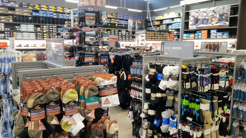 Marks | 142 Queensway E Simcoe Town Centre Mall, Simcoe, ON N3Y 4Y7, Canada | Phone: (519) 426-8414