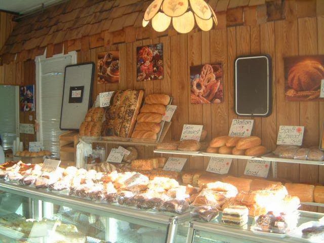 Elmvale Bakery | 32 Queen St W, Elmvale, ON L0L 1P0, Canada | Phone: (705) 515-3300