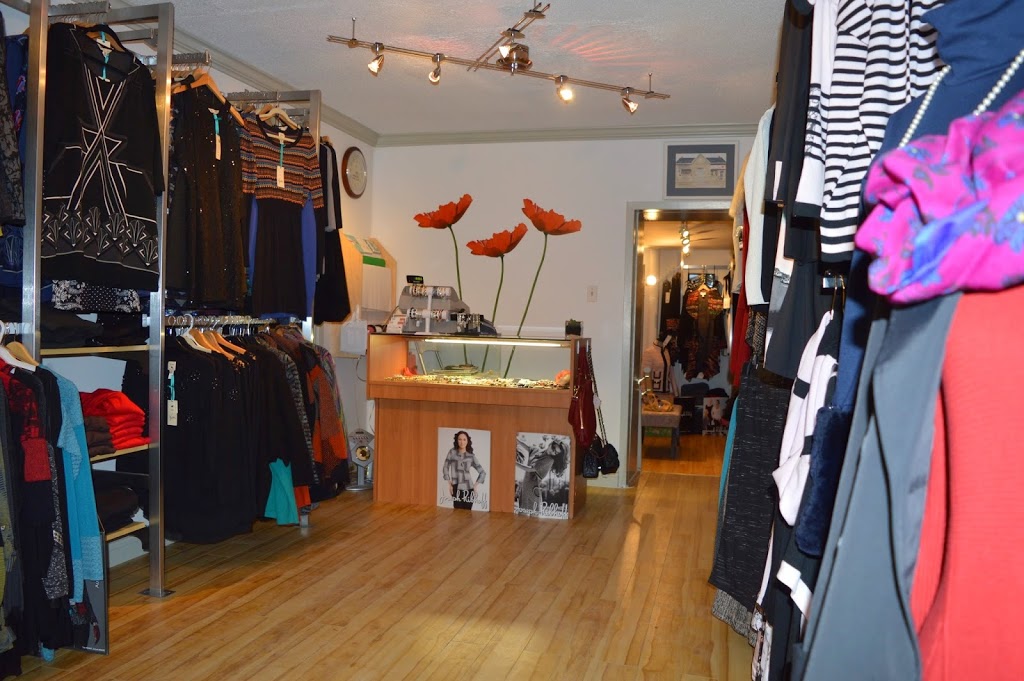 Bijou Boutique | 1289 Commissioners Rd W, London, ON N6K 1C9, Canada | Phone: (519) 472-0123
